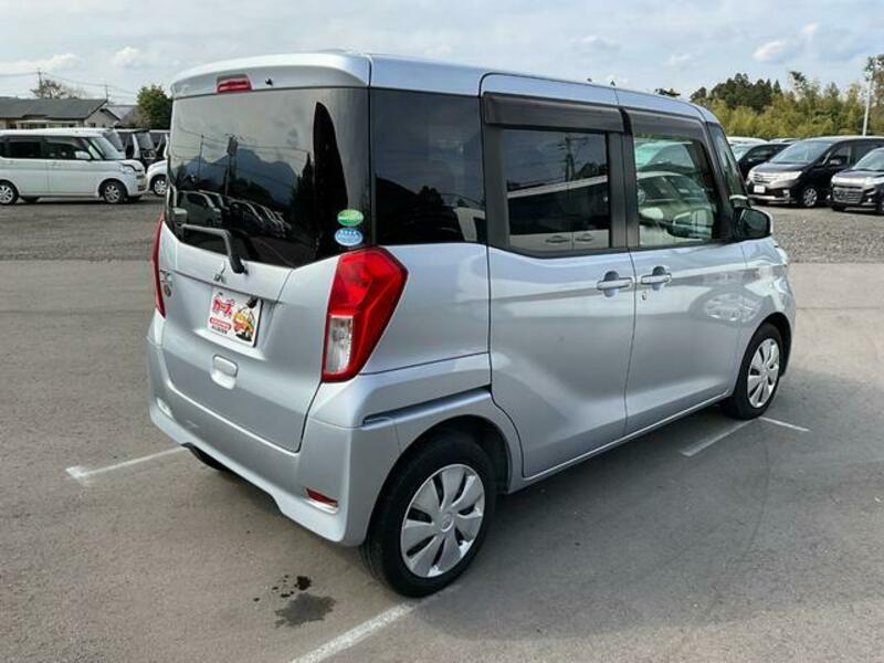 EK SPACE