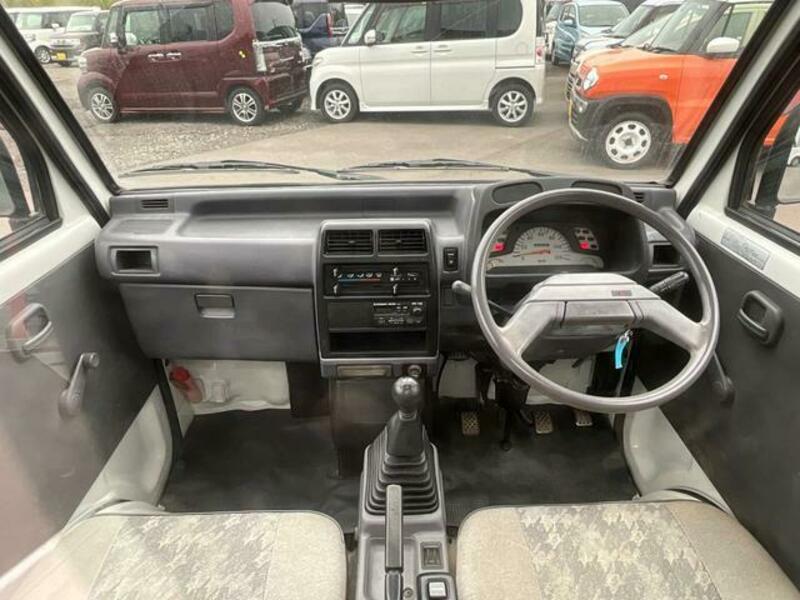 MINICAB TRUCK