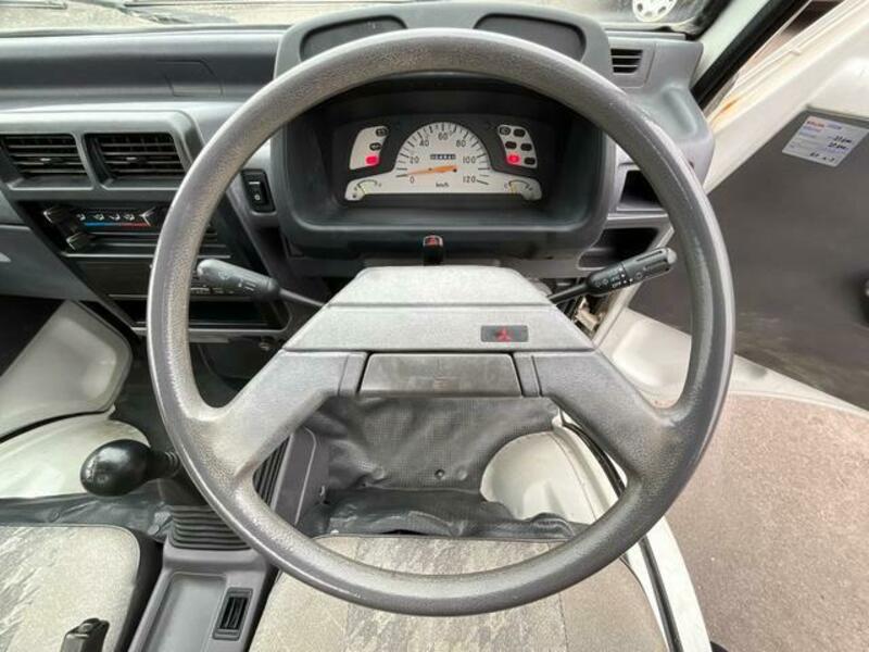 MINICAB TRUCK