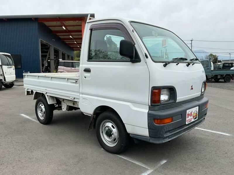 MINICAB TRUCK