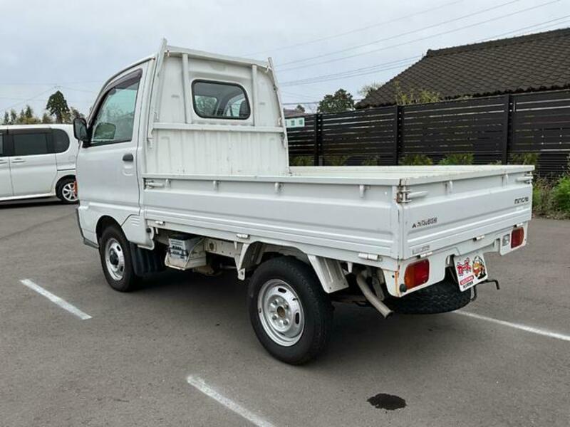 MINICAB TRUCK