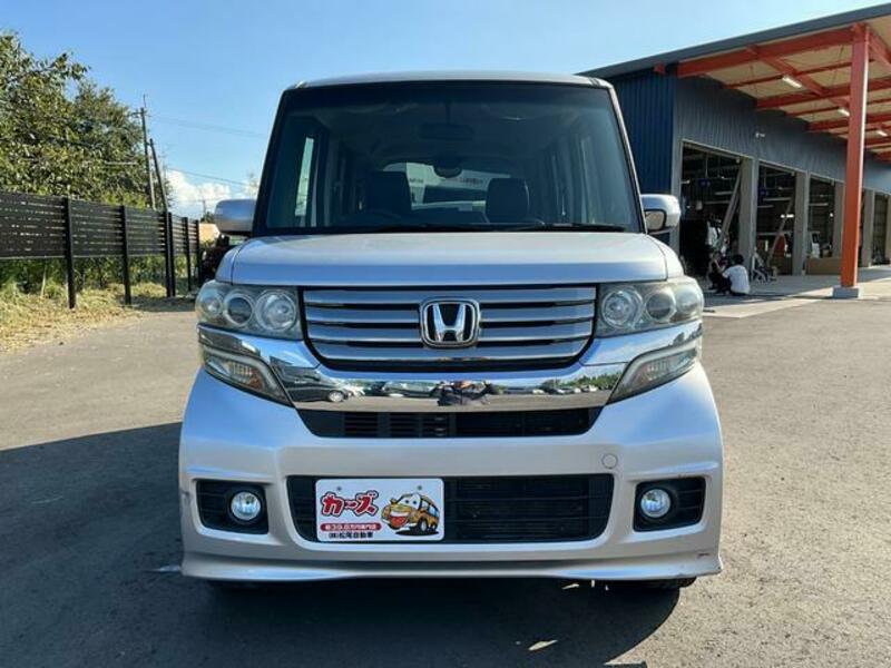 N BOX CUSTOM