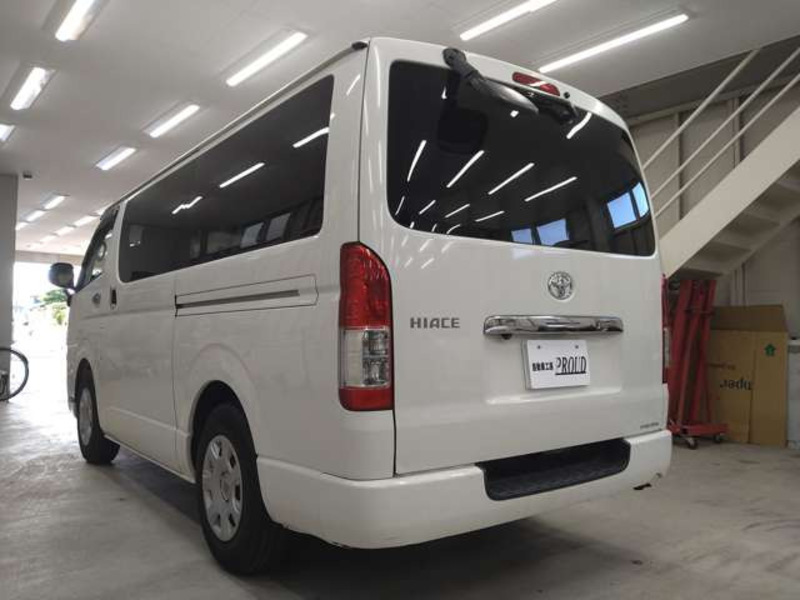 HIACE VAN