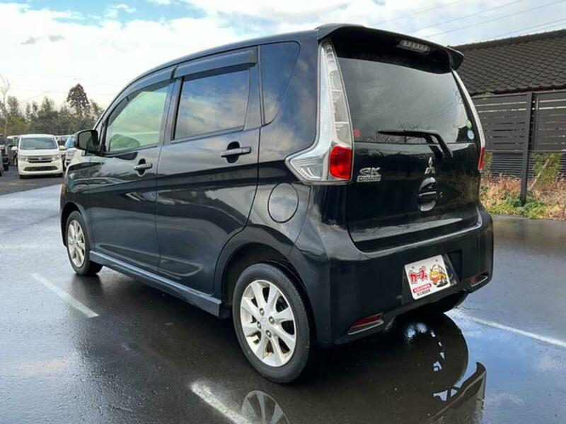EK CUSTOM