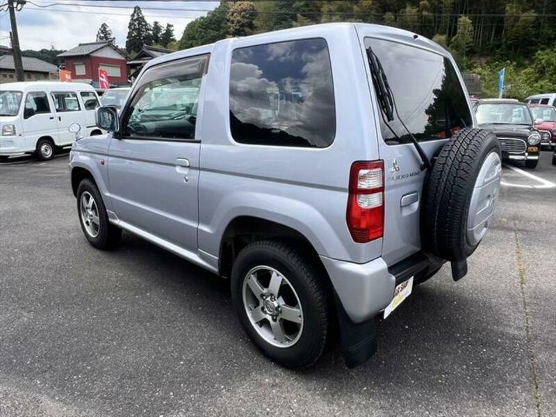 PAJERO MINI