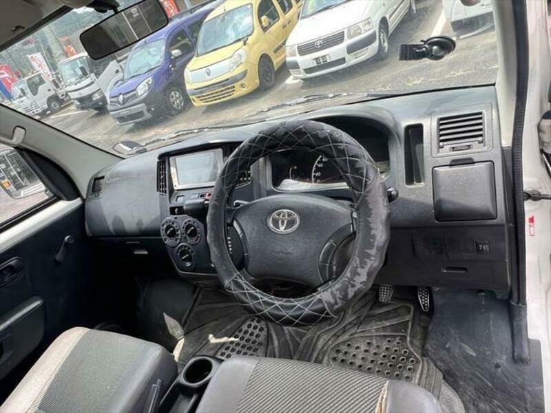 TOWNACE TRUCK