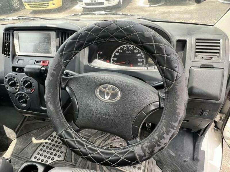 TOWNACE TRUCK