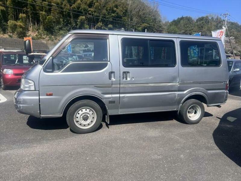 BONGO VAN