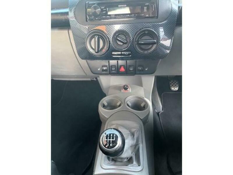 NEW BEETLE