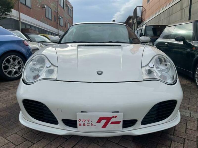 911