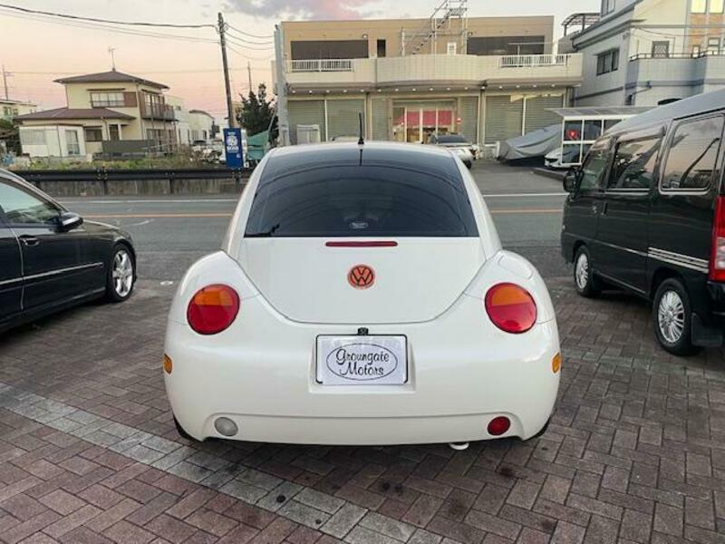 NEW BEETLE
