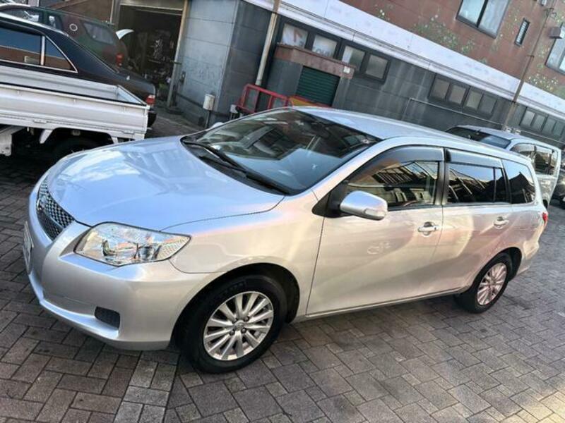 COROLLA FIELDER