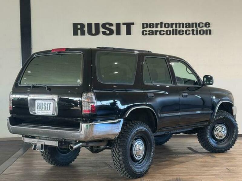 HILUX SURF