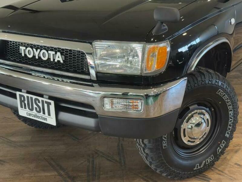 HILUX SURF