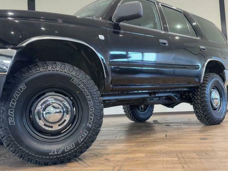 HILUX SURF
