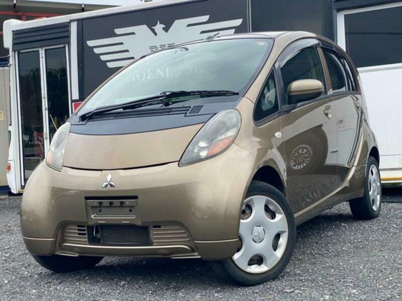 MITSUBISHI I