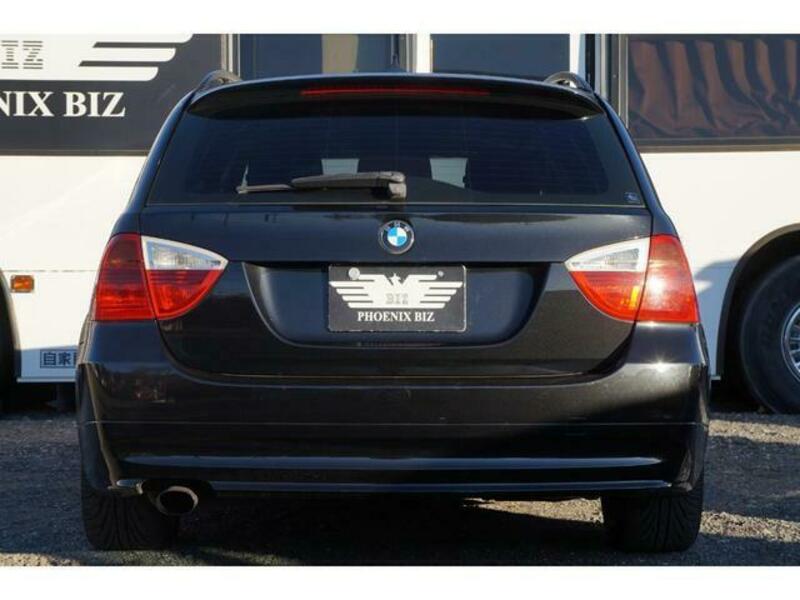 3 SERIES