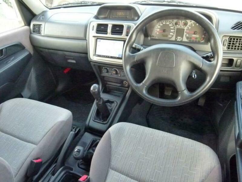 PAJERO IO