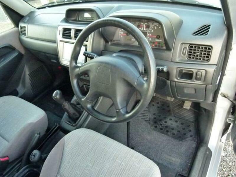 PAJERO IO
