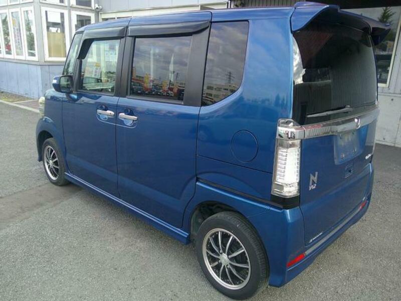 N BOX CUSTOM