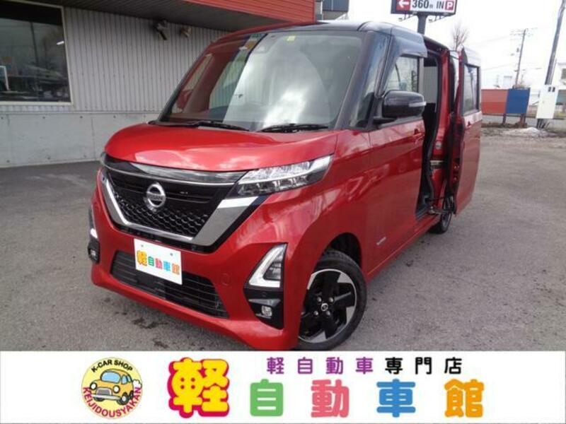 NISSAN ROOX