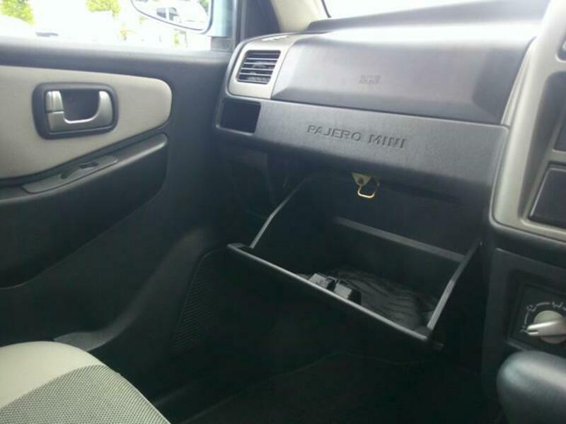 PAJERO MINI