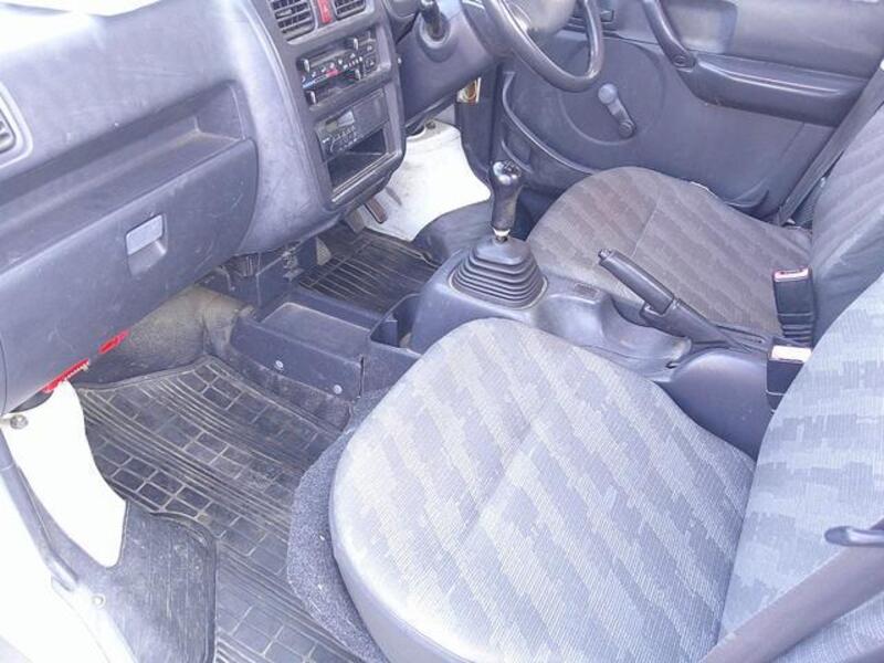 CARRY TRUCK