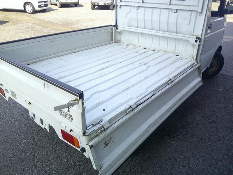 CARRY TRUCK