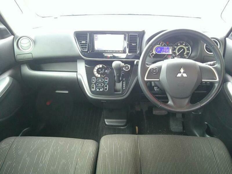 EK SPACE CUSTOM