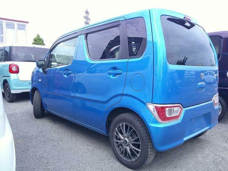 WAGON R