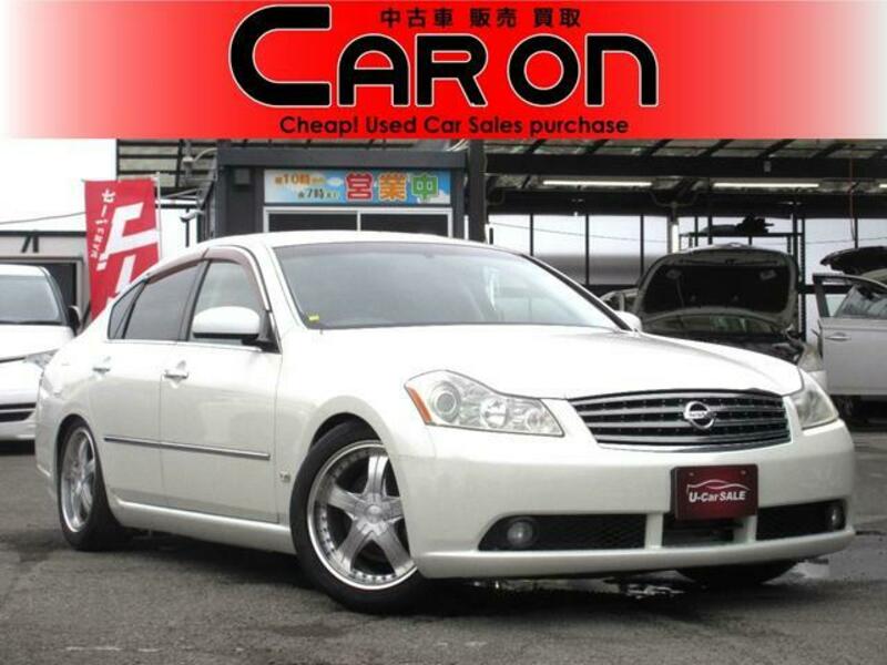 NISSAN FUGA