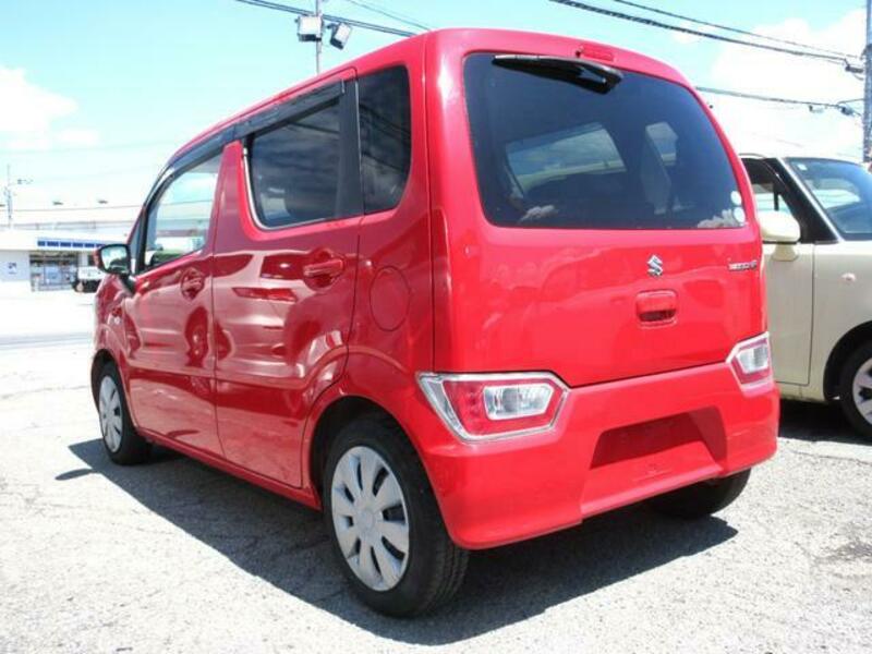 WAGON R