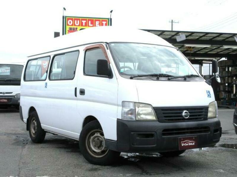 CARAVAN BUS