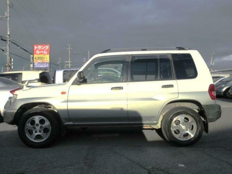 PAJERO IO