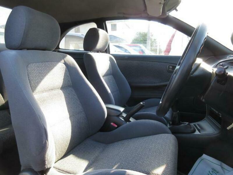 COROLLA LEVIN