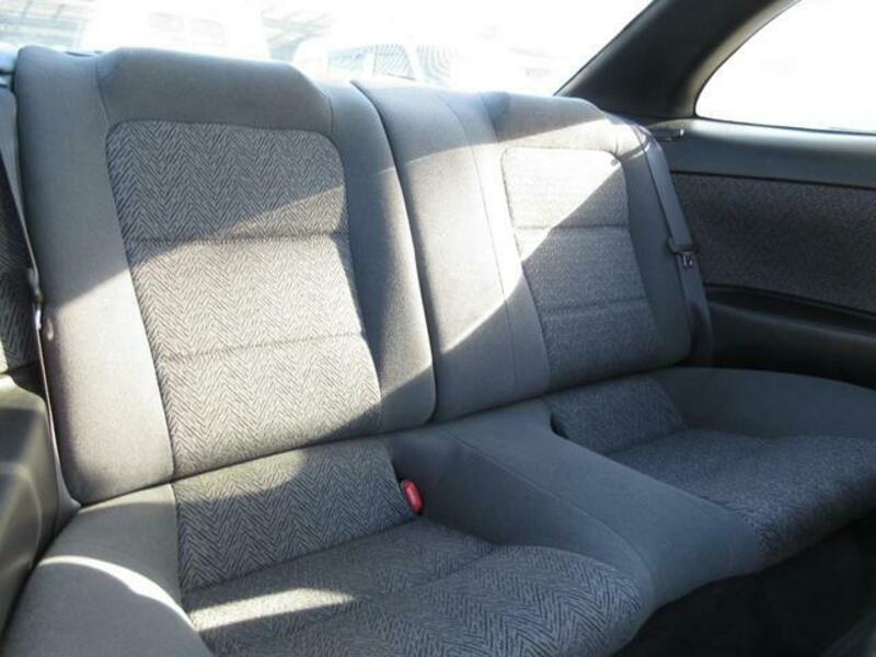 COROLLA LEVIN