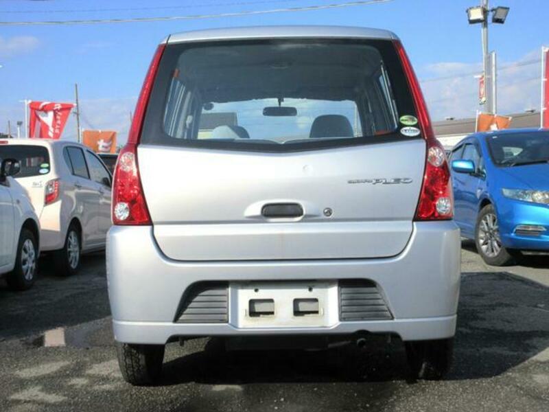 PLEO