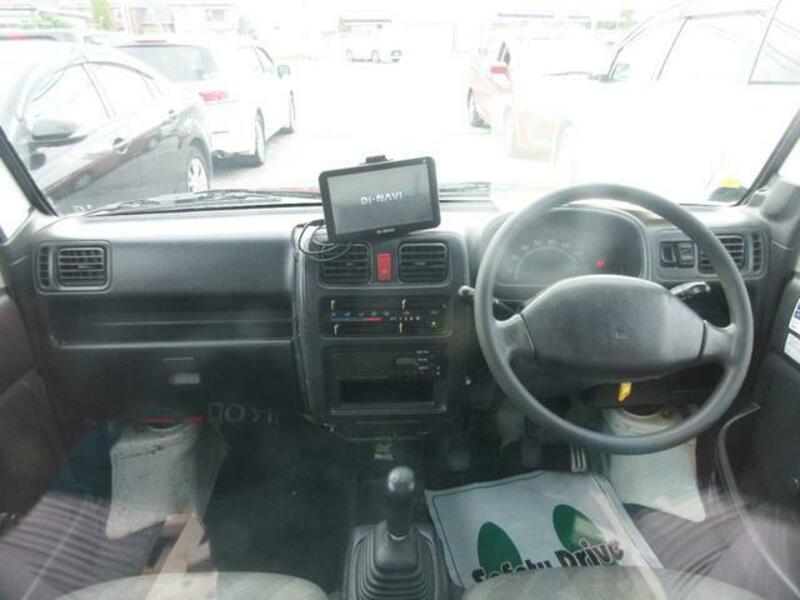 CARRY TRUCK