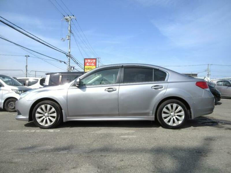 LEGACY B4