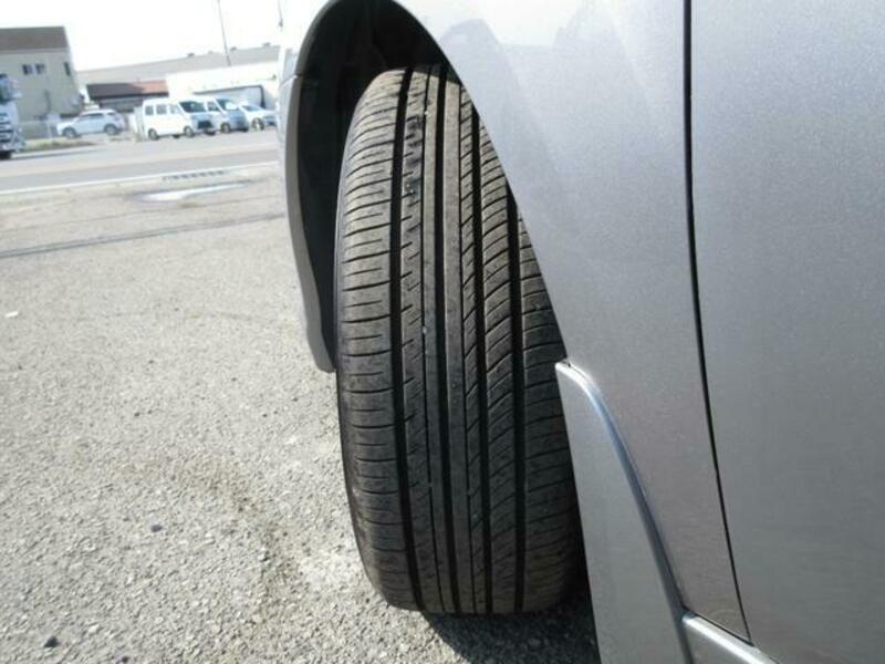 LEGACY B4