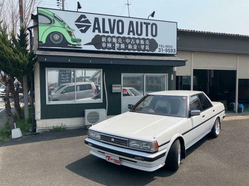 TOYOTA CRESTA