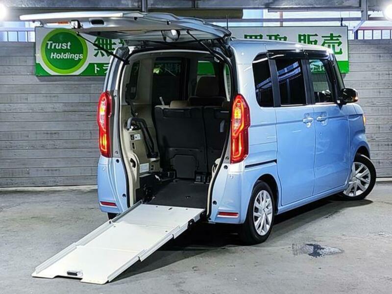HONDA N BOX