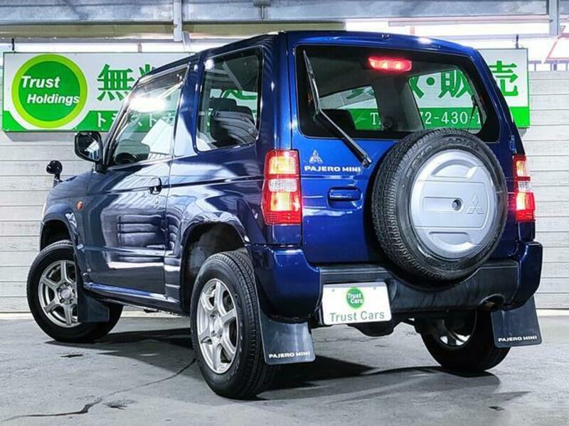 PAJERO MINI