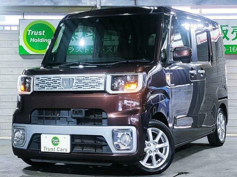 DAIHATSU WAKE
