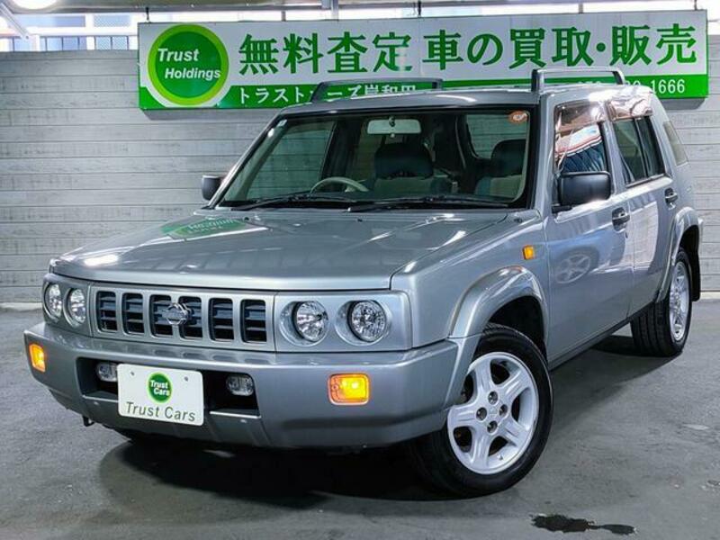 NISSAN RASHEEN