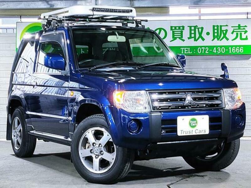 PAJERO MINI