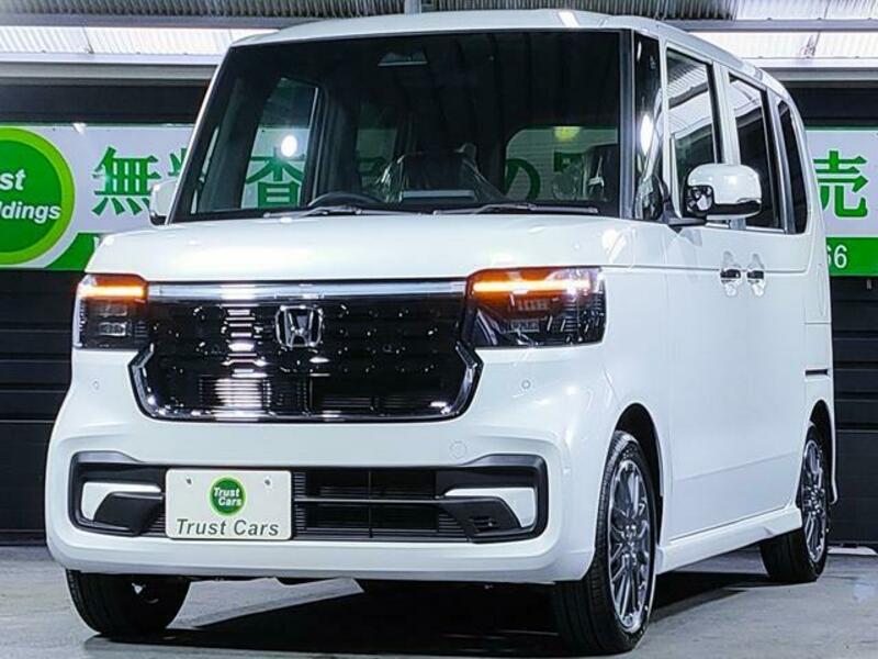 HONDA N BOX CUSTOM