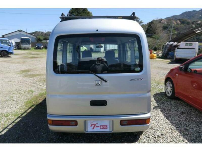 ACTY VAN