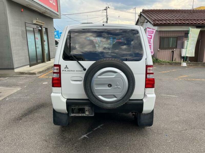 PAJERO MINI