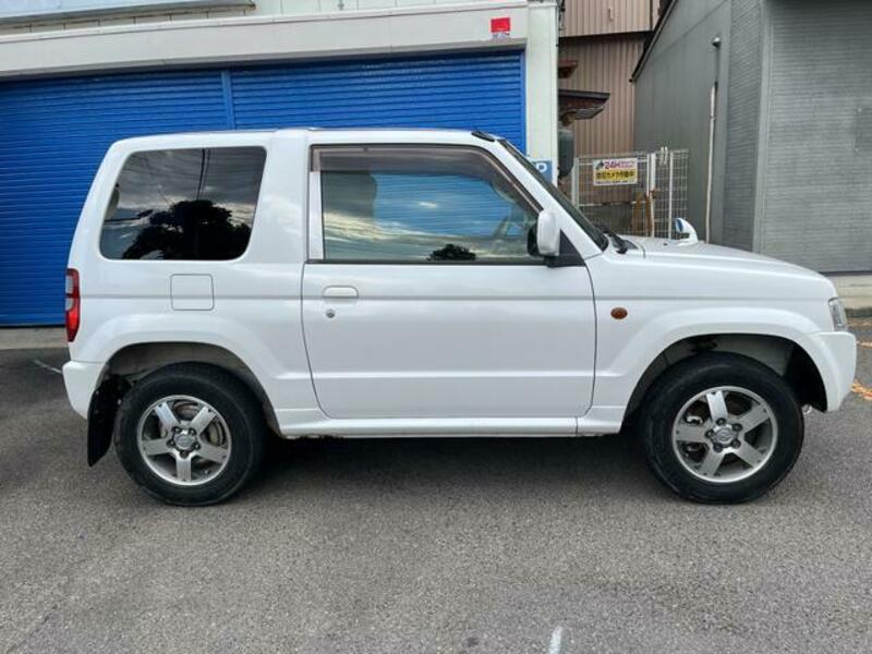 PAJERO MINI
